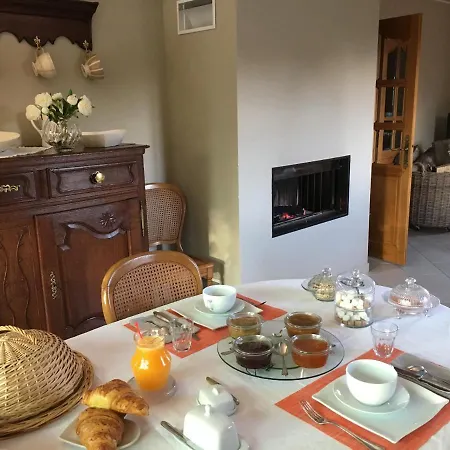 ベッド・アンド・ブレックファスト Le Logis Du Scardon *